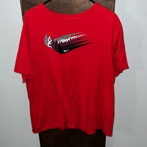 NIKE men’s t-shirt